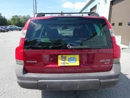 2004 Volvo XC70