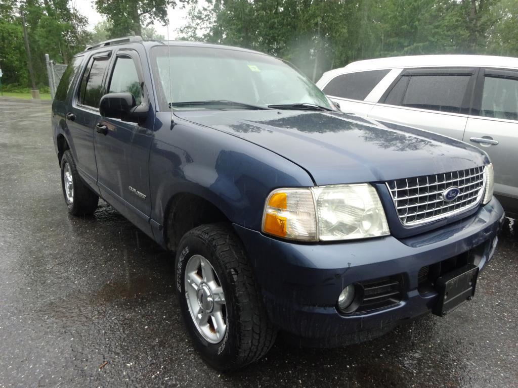 2004 Ford Explorer