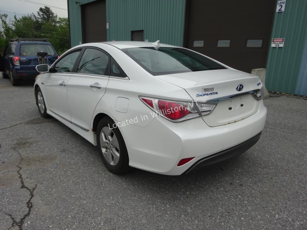 2011 Hyundai Sonata Hybrid