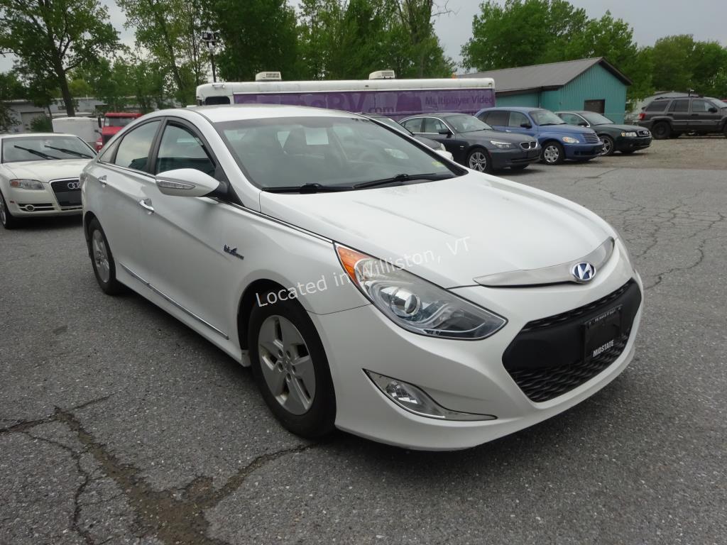 2011 Hyundai Sonata Hybrid