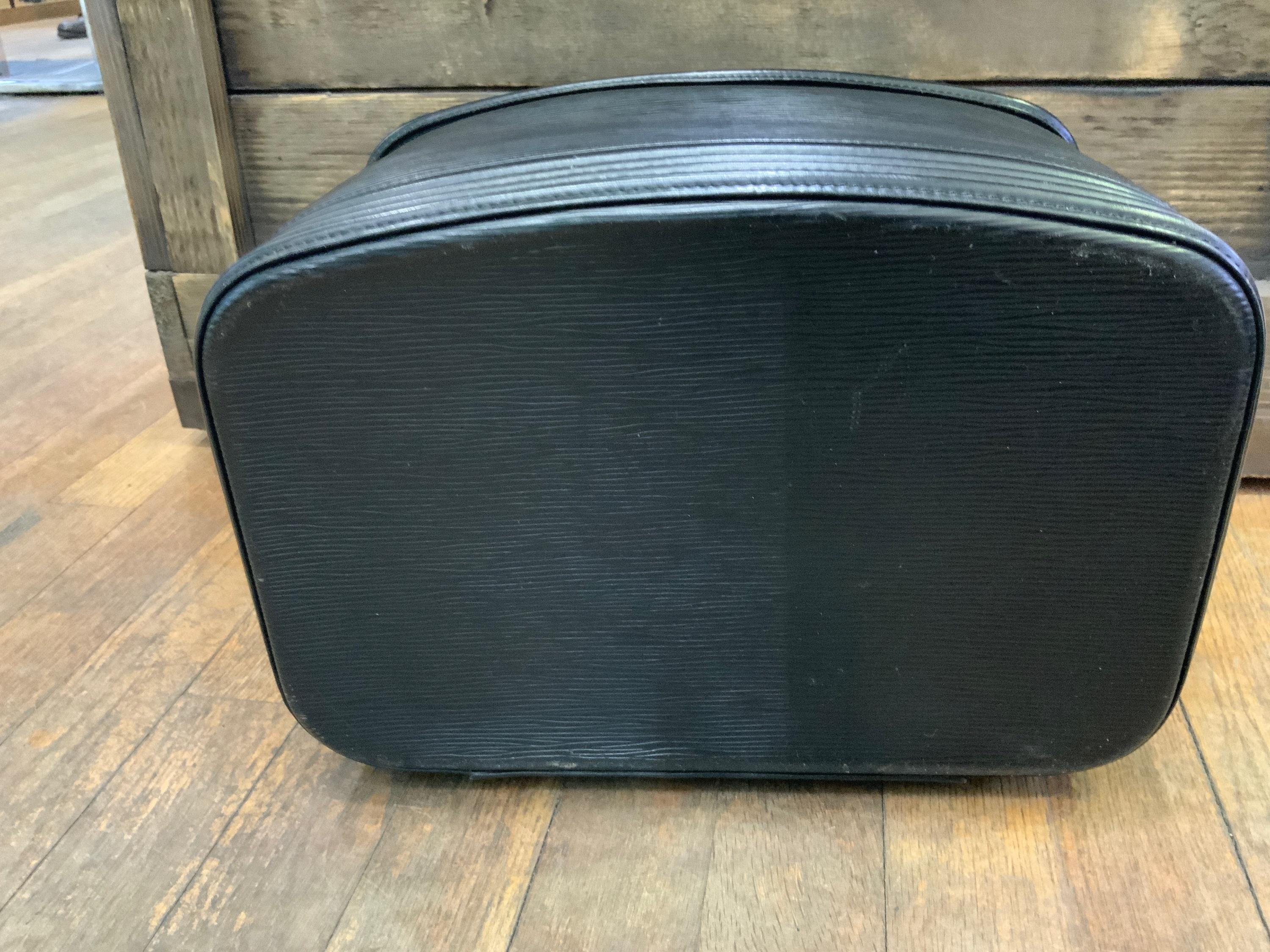 Louis Vuitton BLACK EPI COSMETIC CASE