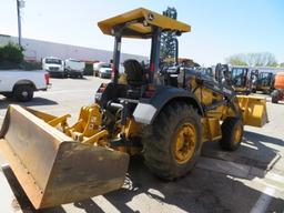 (2017) John Deere mod. 210L, Tractor Skip