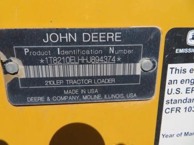 (2017) John Deere mod. 210L, Tractor Skip