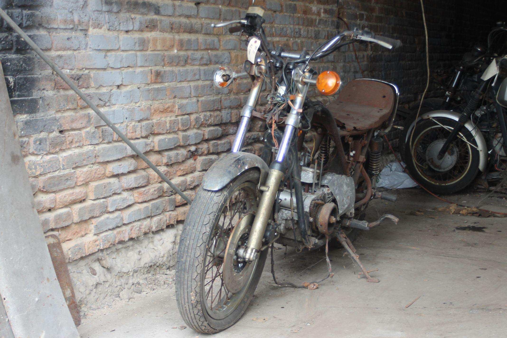 1977 KAWASAKI KZ750B