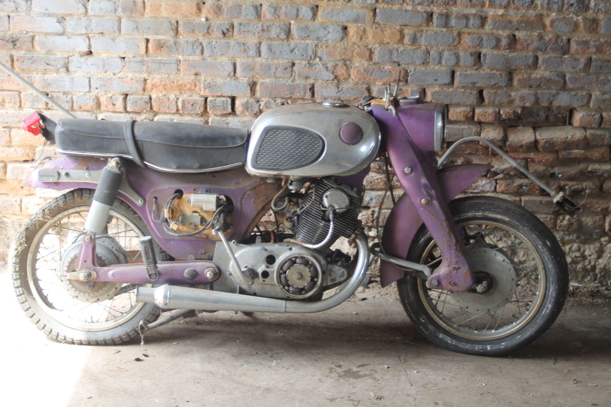 1960S HONDA CA77