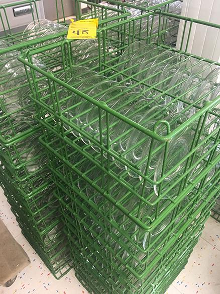 200 pc 6in Clear Dessert Plates with Storage Baskets