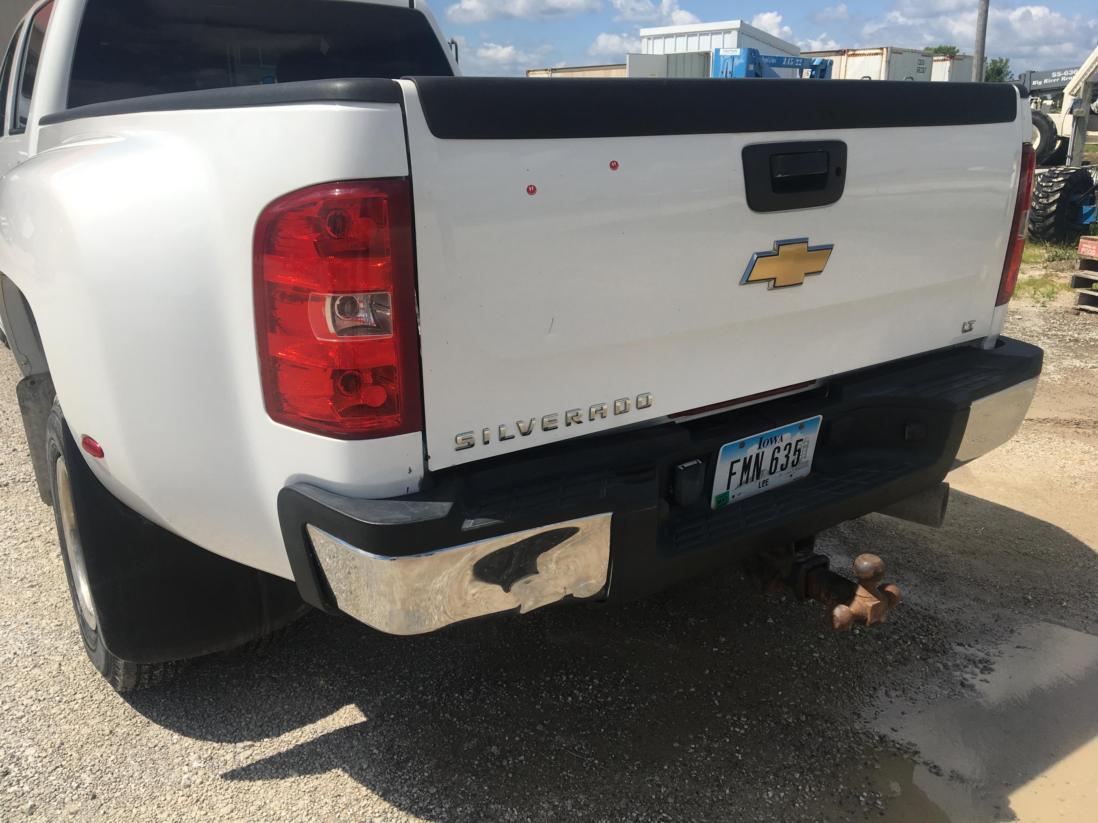 2007 Chevy 3500 HD Silverado LT Dually Crew Cab