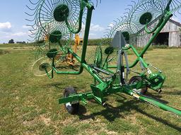 Frontier WR1010 10 wheel rake, center kicker wheel, low acreage.