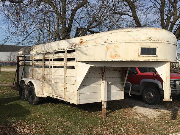 1995 Delta 20ft-16ft Floor Gooseneck Livestock Trailer, New Floor & Subfloor, 700-15LT Tires