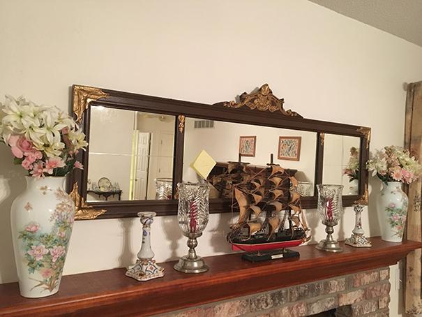 Buffet Mirror, Ship, Vases