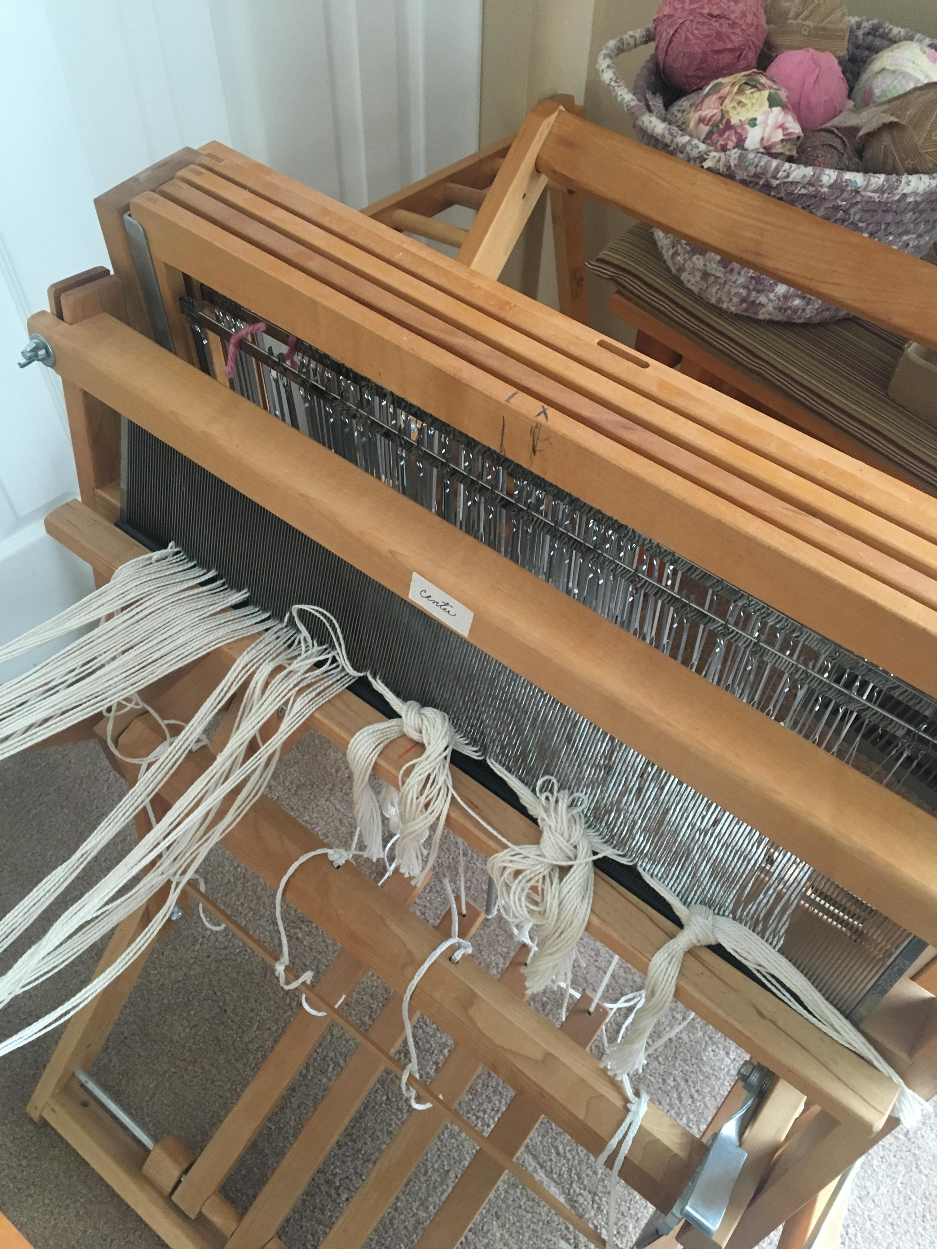 Schacht Spindle Floor Loom, 4 Treadles, 4 Shafts, As new with Bench