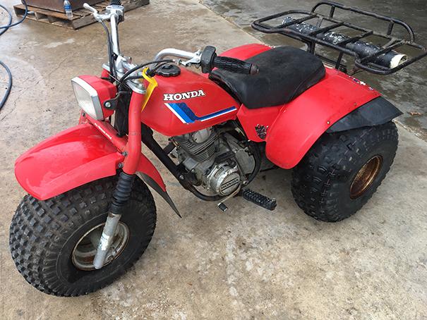 1983 Honda 185 3 wheeler, runs good