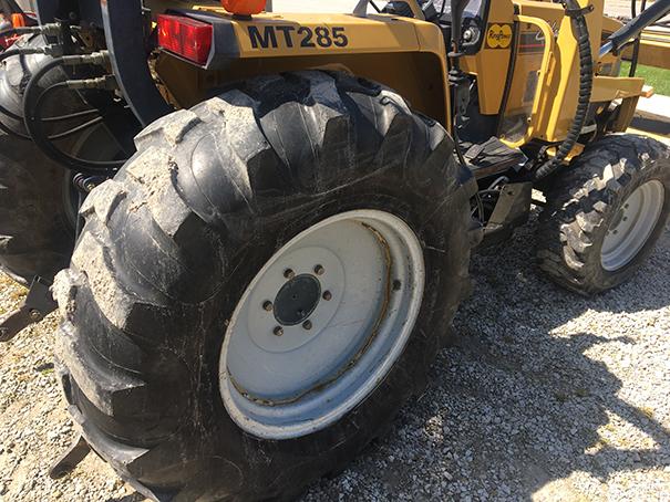 2004 Challender MT 285 Compact Utility Tractor