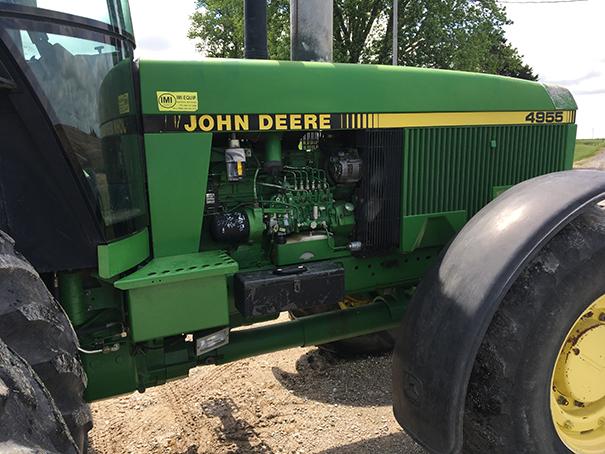 1991 JD 4955, 4wd cab tractor