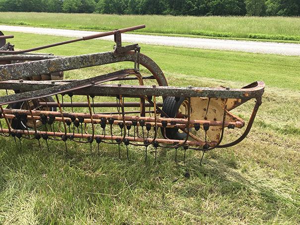 New Holland 56 side delivery rake