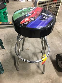 Shop stool