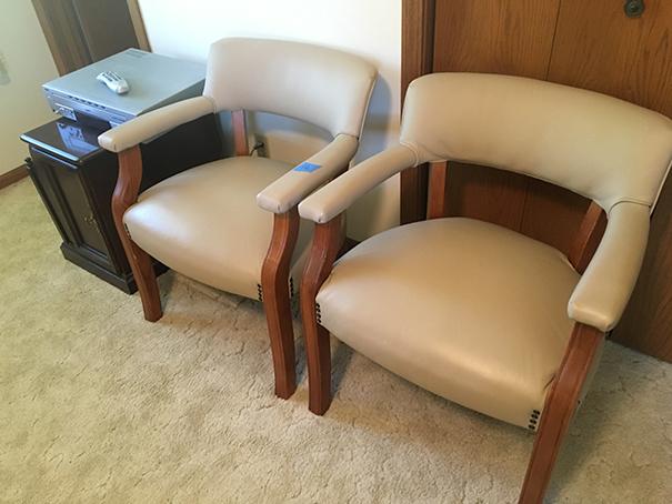 Side table, RCA (5) disc CD player and arm chairs