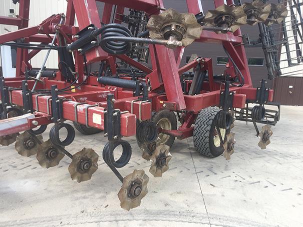 Salford RTS 29 1/2 ft Model 570 Vertical Till, 3 bar harrow, rolling baskets, S# 05489