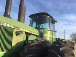 1979 JD 8440 4WD cab tractor