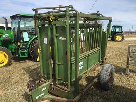 Powder River Portable Squeeze Chute