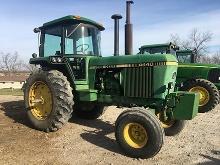 1981 JD 4440 2WD Cab Tractor