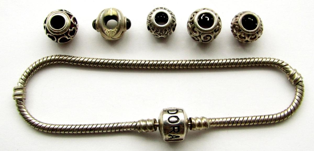 PANDORA CHARM BRACELET WITH 5 CHARMS