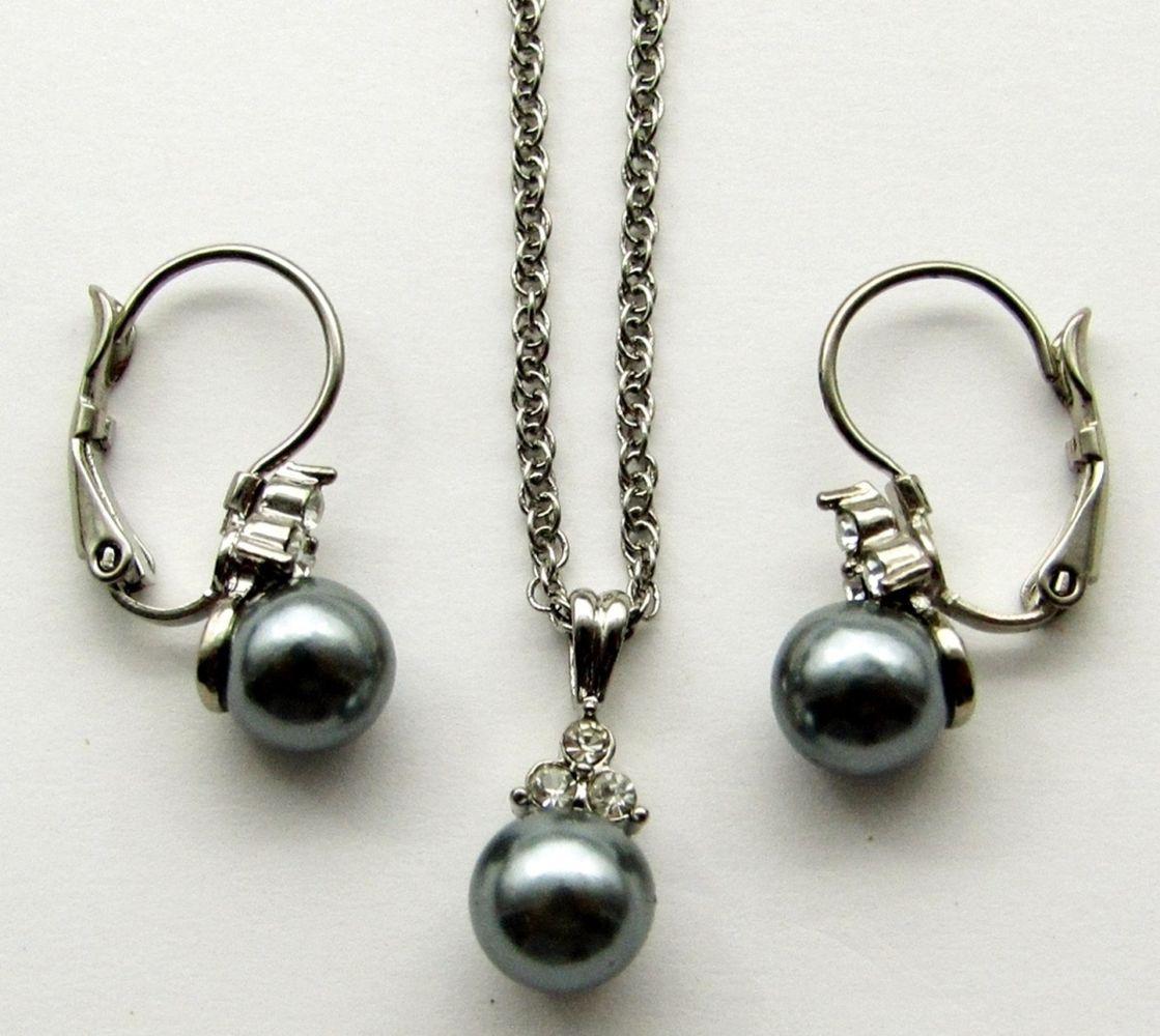 STERLING SILVER NECKLACE & EARRING SET