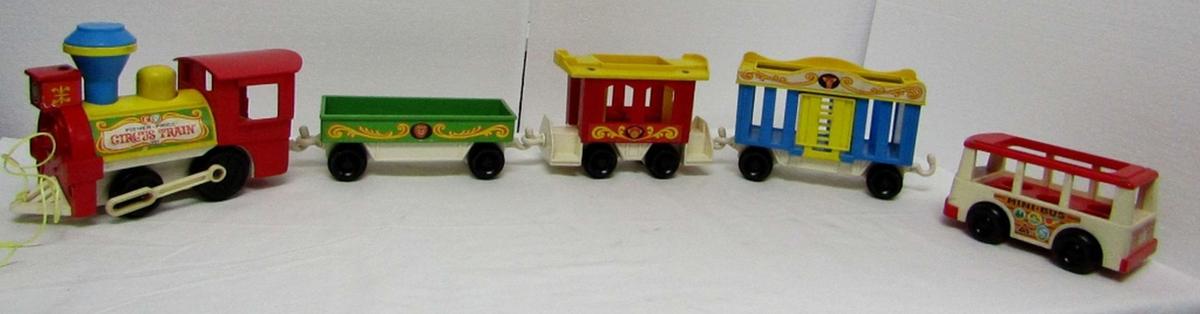 VINTAGE FISHER PRICE CIRCUS TRAIN #991