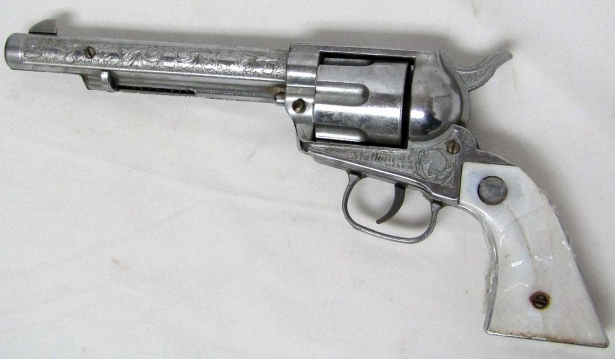 VINTAGE NICHOLS STALLION MARK II .45 TOY CAP GUN