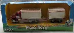 2 ERTL Farm Toys NIB Grain Truck W/PUP Implement