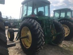 John Deere 7410