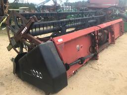 Case IH 1020 Head