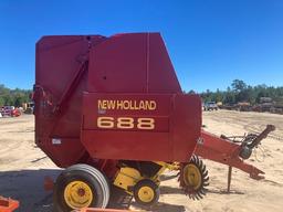 New Holland 688 Round Baler