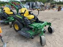 John Deere Z915E Mower