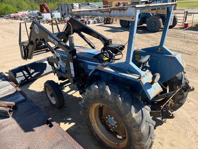 Long 510 Tractor w/ Bush Hog 2446QT Loader Non Running