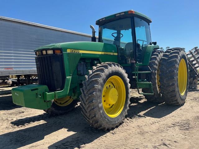 John Deere 8200 Tractor