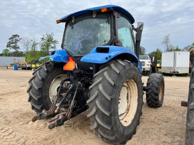 New Holland TS115A Tractor