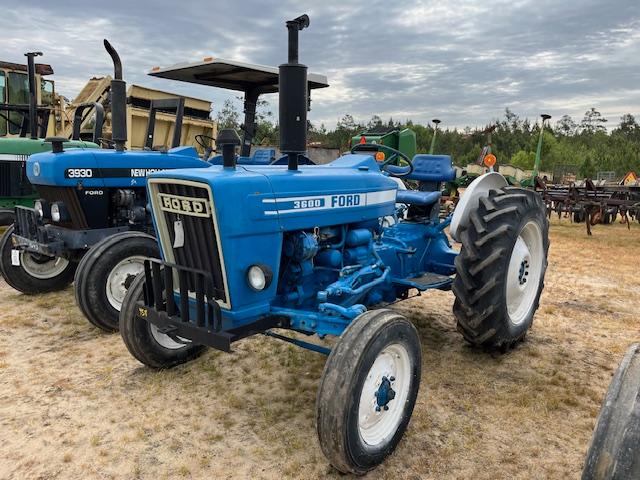 Ford 3600 Tractor