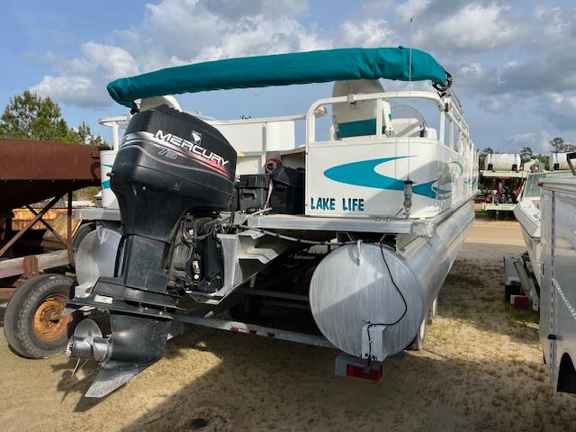 2006 Bentley 244 Pontoon Boat