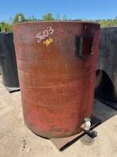 (1) Apx. 500 Gallon Fuel Tank On Skids