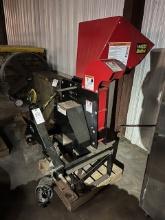 NorTrac 3pt. Wood Chipper Like New