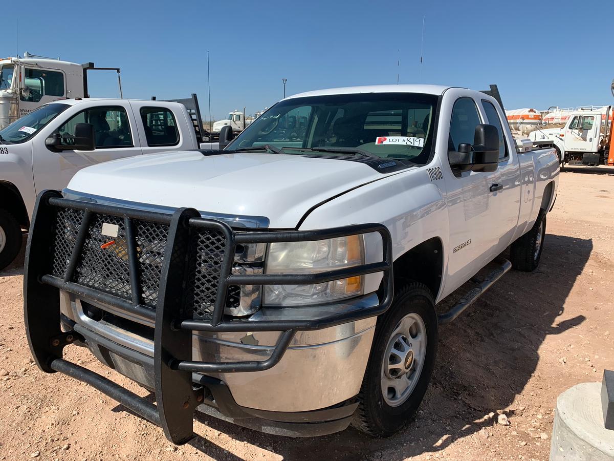 (X) (70906) (4698558) 2011 CHEVROLET 2500HD, EXT CAB, 2WD PICK UP, VIN- 1GC