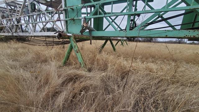 Located in YARD 3 - Graford, TX (3569) (2) 42" X 27'L TRIANGLE PIPE RACKS (NOTE: