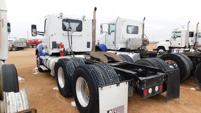 Located in YARD 1 - Midland, TX (6293) (X) 2015 KENWORTH T680 T/A DAY CAB HAUL T