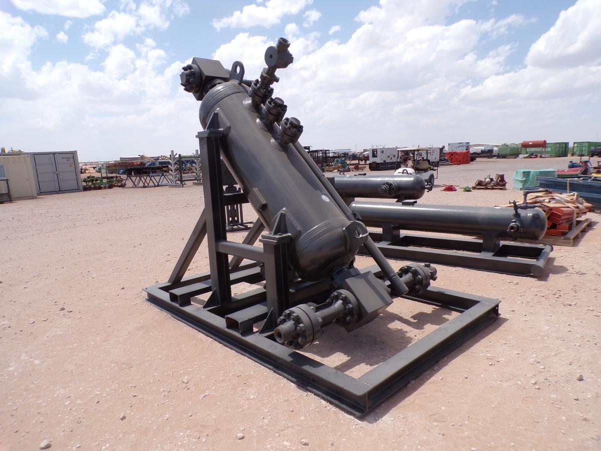 (7493) 2017 10K PSI 24" DIA X 64" H SAND KNOCK OUT  Located in YARD1 Midland, TX