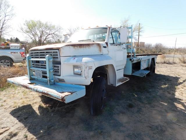 (X) (049) 1984 FORD F600 S/A DAY CAB ROUSTABOUT TRUCK, VIN- 1FDNF60HXEVA56515, P