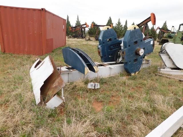 (M-7) LUFKIN 160S PUMPING UNIT P/B 20 HP ELEC MOTOR Located in YARD21 Merkel, TX