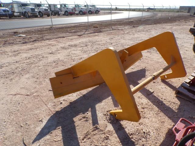 8' WIDE ROOT PLOW F/ BULL DOZER Located in YARD 1 - Midland, TX Shawn Johnson 43