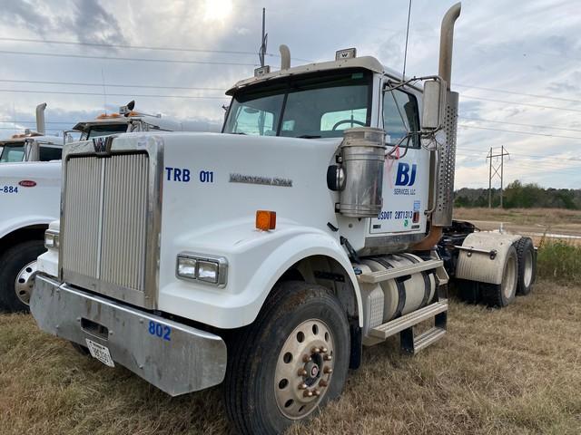 (TRB-011) 2014 WESTERN STAR W4900SF T/A TRUCK, VIN # 5KJJAEDR7EPFL3359, P/B DETR