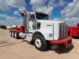 (X) 2009 KENWORTH T800 DAY CAB TRI-AXLE ROAD WINCH TRUCK, VIN: 1XKDPBTX59J256244